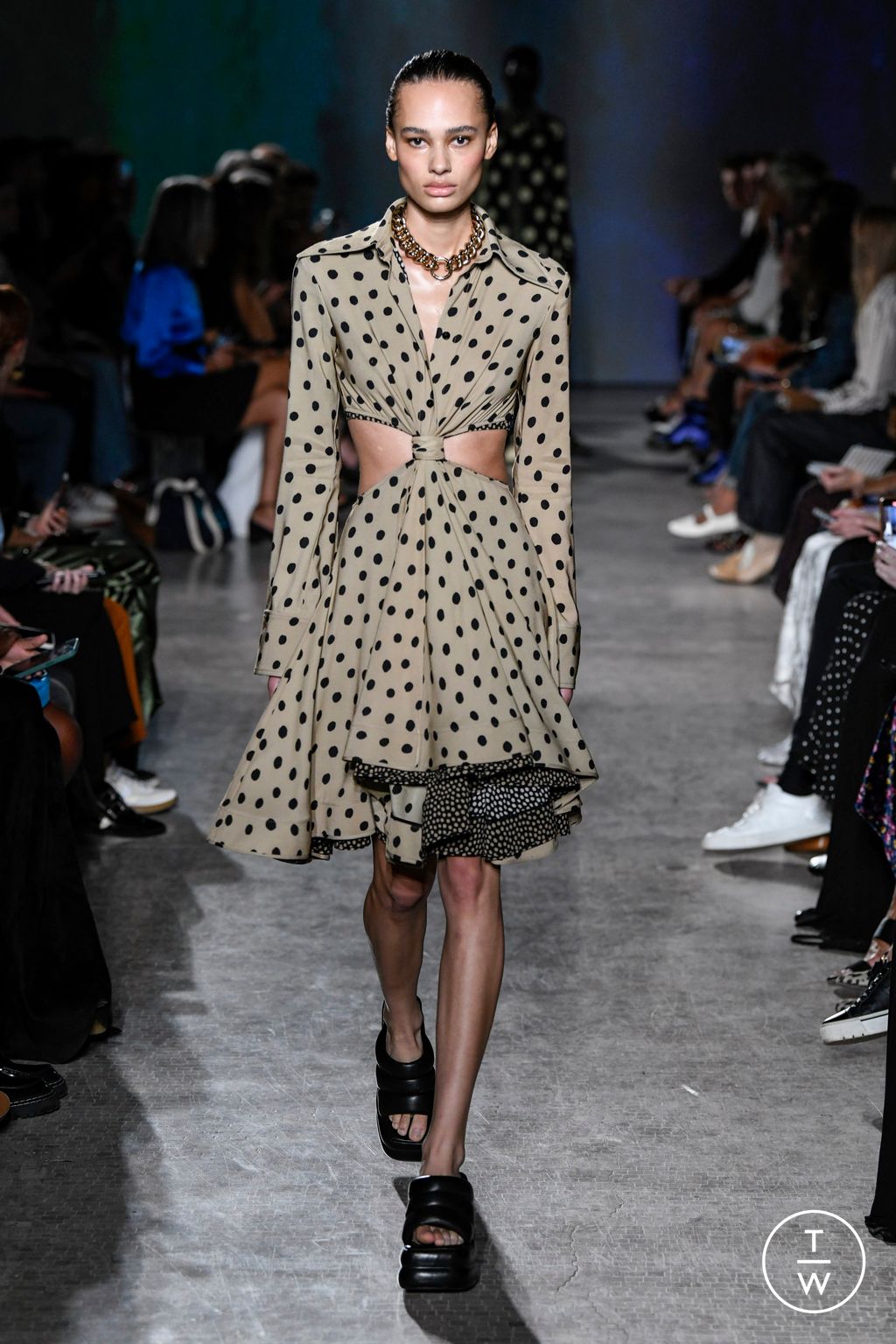Fashion Week New York Spring/Summer 2023 look 33 from the Proenza Schouler collection womenswear