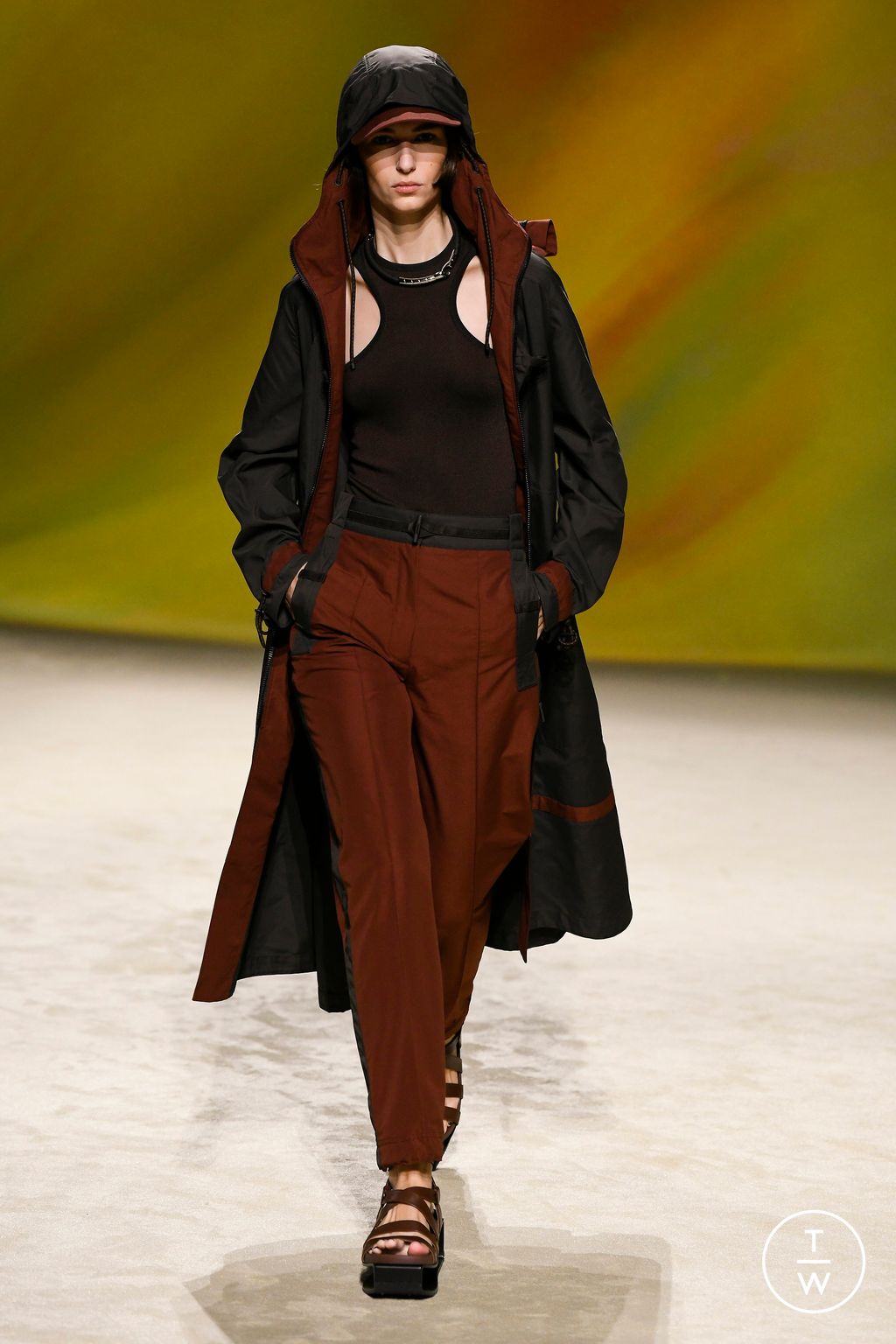 Fashion Week Paris Spring/Summer 2023 look 6 from the Hermès collection womenswear