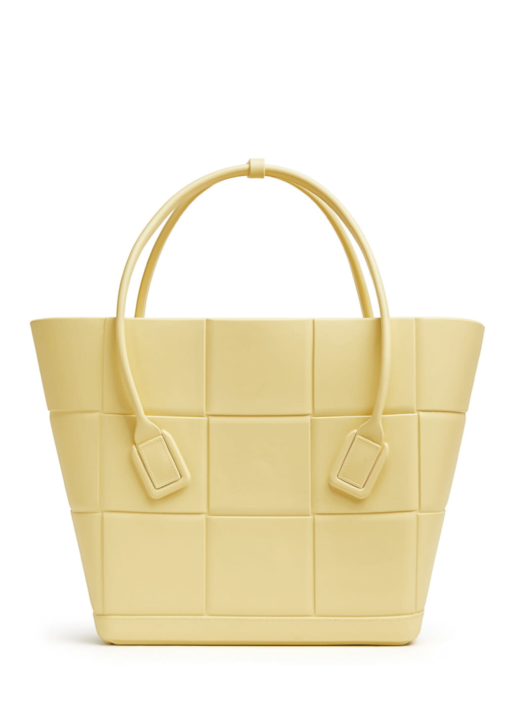 Fashion Week Milan Resort 2022 look 16 de la collection Bottega Veneta womenswear accessories