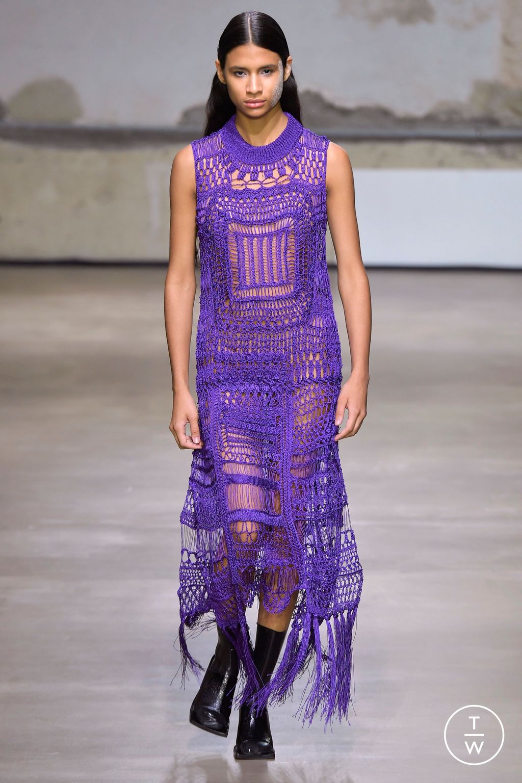 Fashion Week Paris Spring/Summer 2023 look 26 from the Christian Wijnants collection womenswear