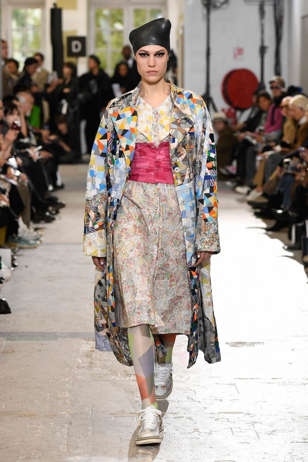 Fashion Week Paris Spring/Summer 2023 look 13 from the Anrealage collection womenswear