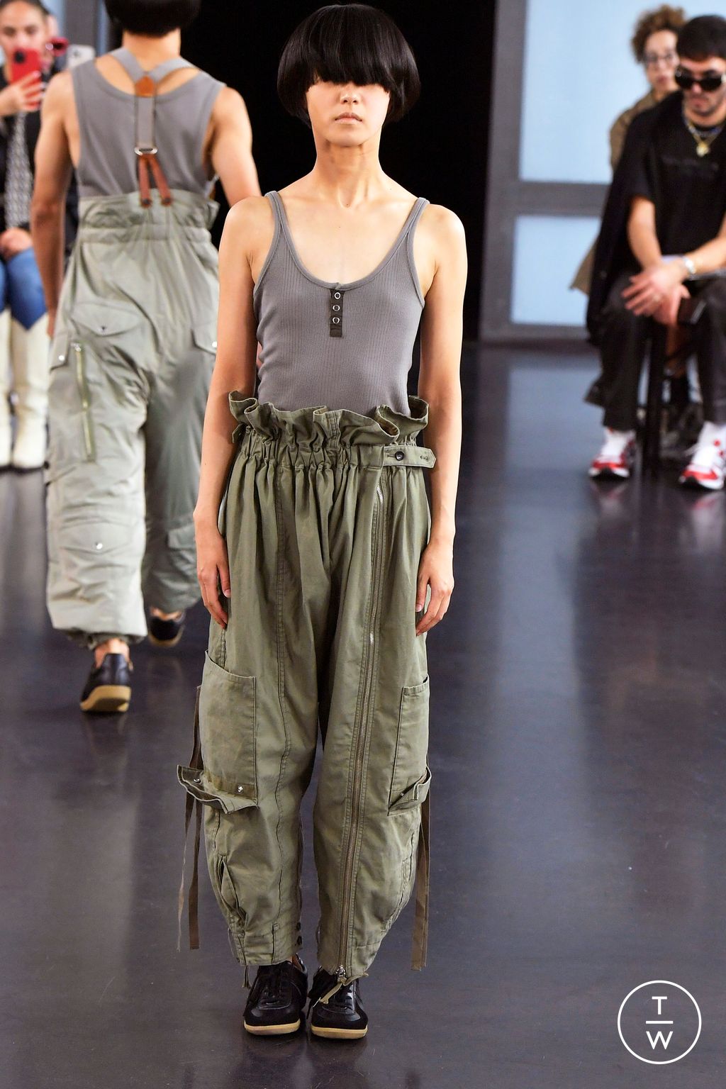 Fashion Week Paris Spring/Summer 2023 look 14 de la collection Beautiful People womenswear