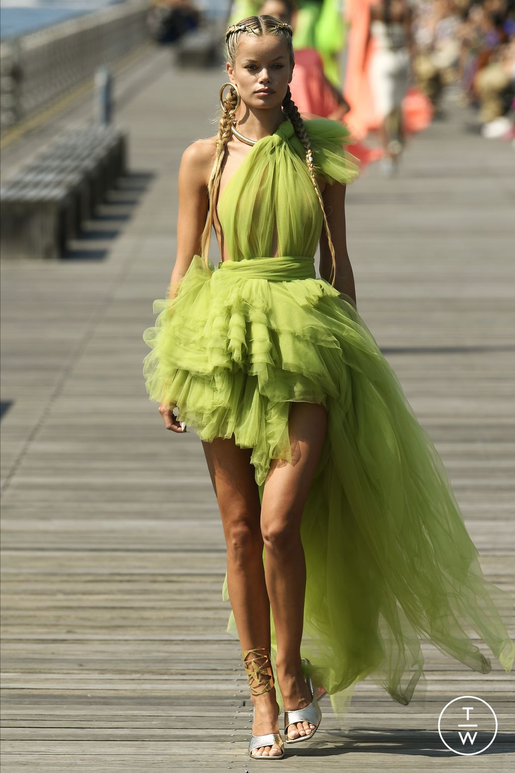 Fashion Week New York Spring/Summer 2023 look 46 from the Bronx & Banco collection 女装