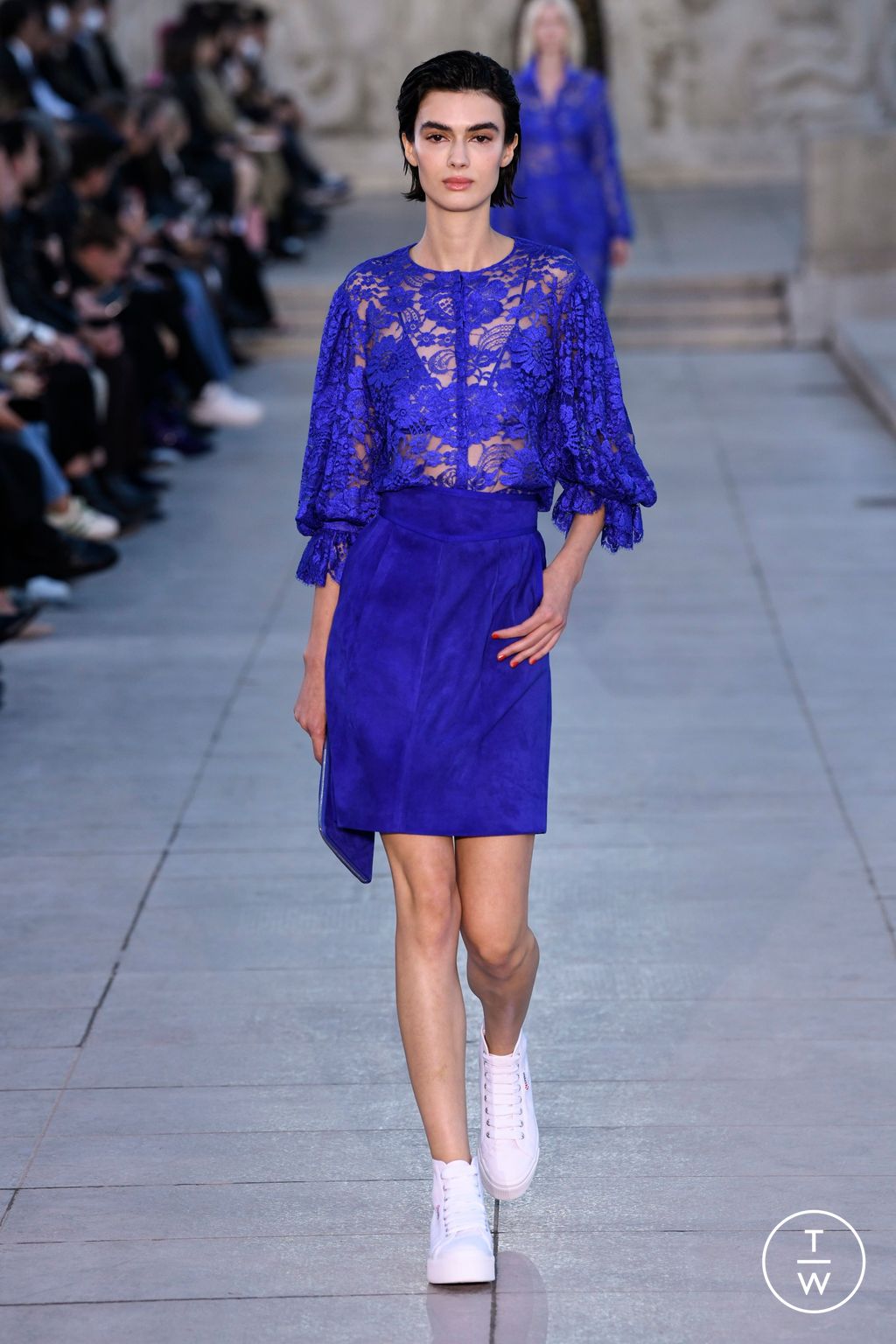 Fashion Week Paris Spring/Summer 2023 look 48 from the Akris collection 女装