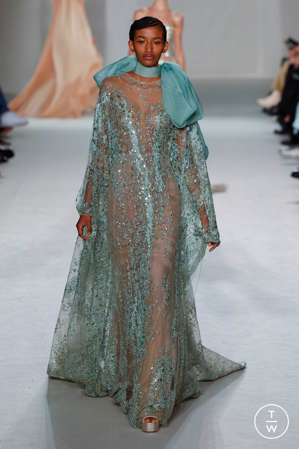 Fashion Week Paris Spring/Summer 2023 look 50 de la collection Elie Saab couture