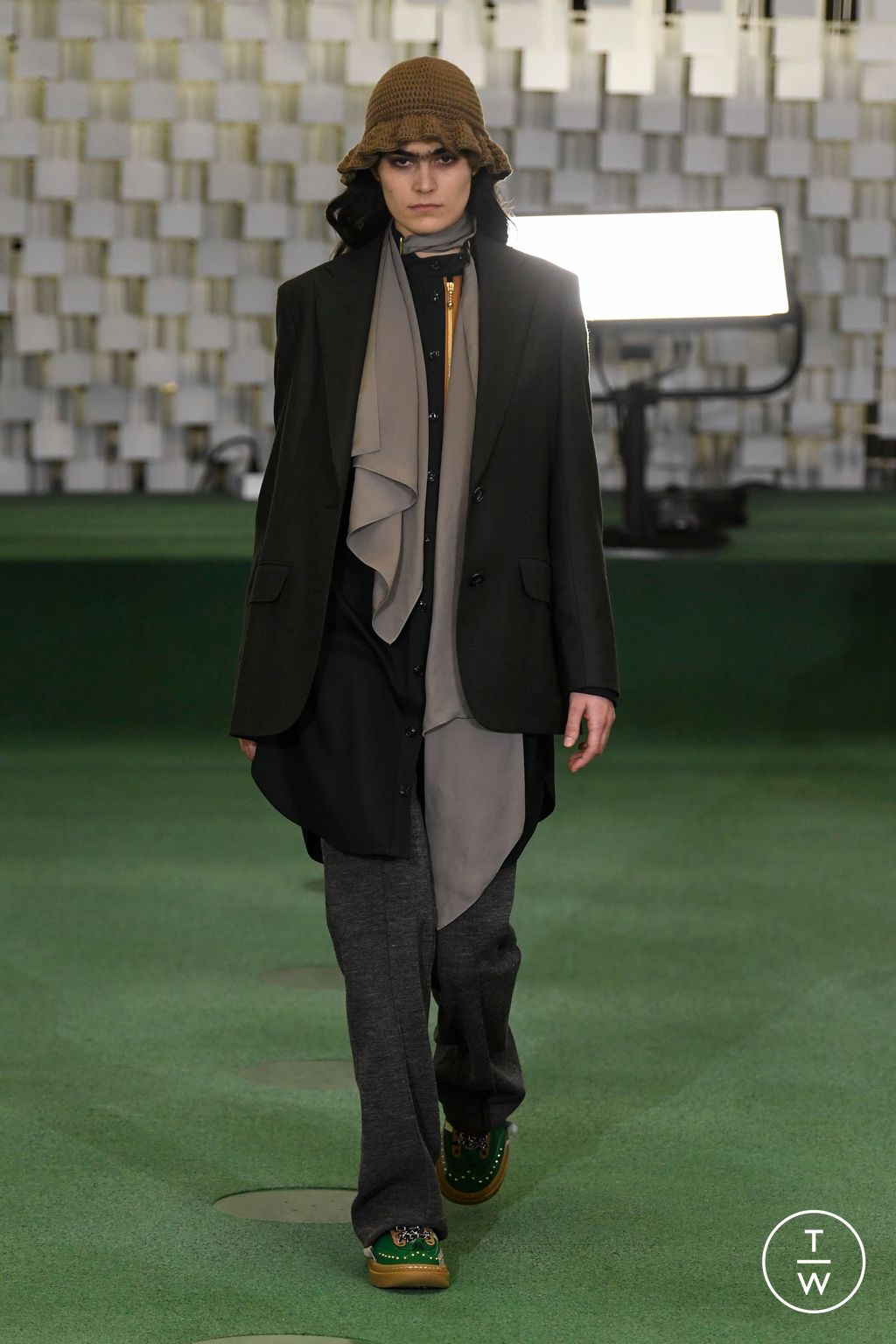 Fashion Week Paris Fall/Winter 2023 look 28 from the Kolor collection 男装
