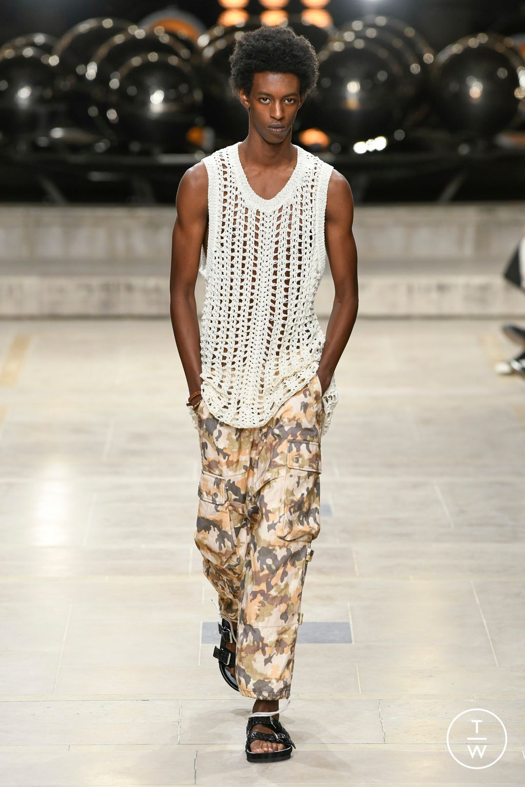 Fashion Week Paris Spring/Summer 2023 look 23 from the Isabel Marant collection 女装