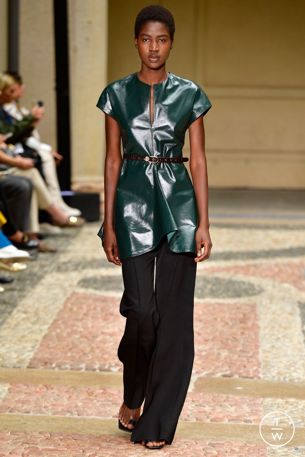Fashion Week Milan Spring/Summer 2023 look 21 from the Calcaterra collection womenswear