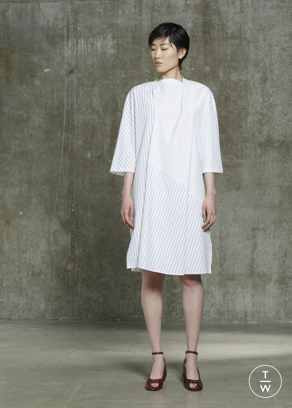 Fashion Week London Resort 2020 look 7 from the Chalayan collection 女装