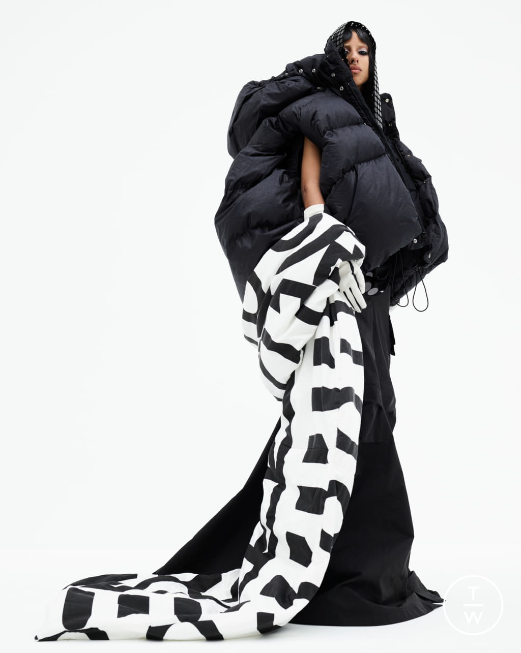 Fashion Week New York Spring/Summer 2022 look 7 from the Marc Jacobs collection womenswear