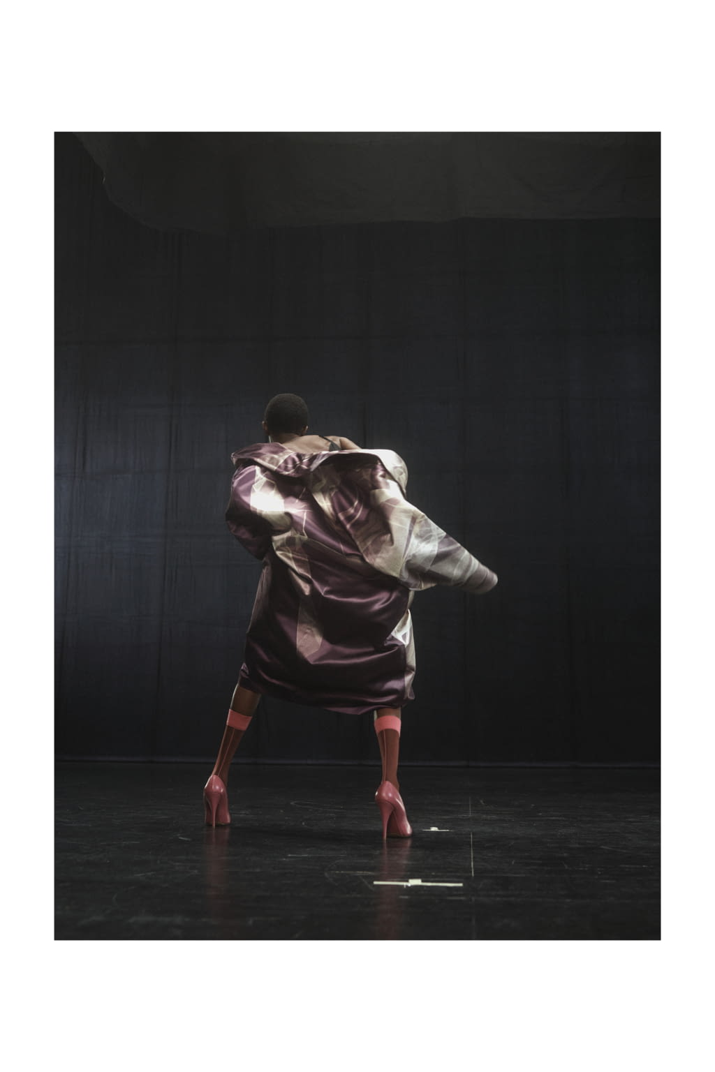 Fashion Week Paris Fall/Winter 2021 look 70 from the Dries Van Noten collection womenswear