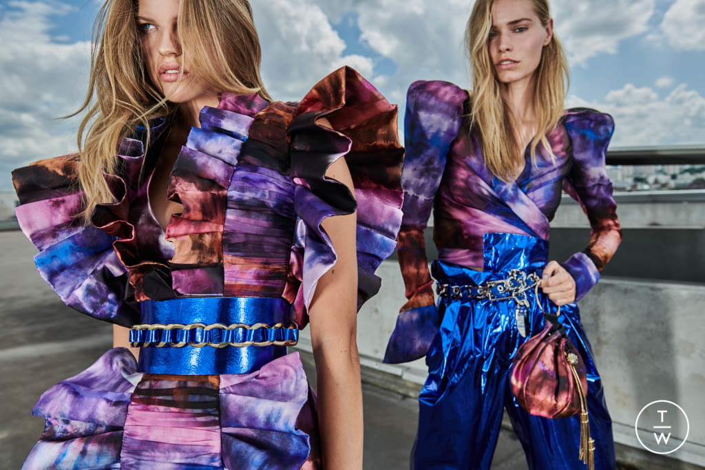 Fashion Week Paris Resort 2019 look 1 from the Balmain collection womenswear