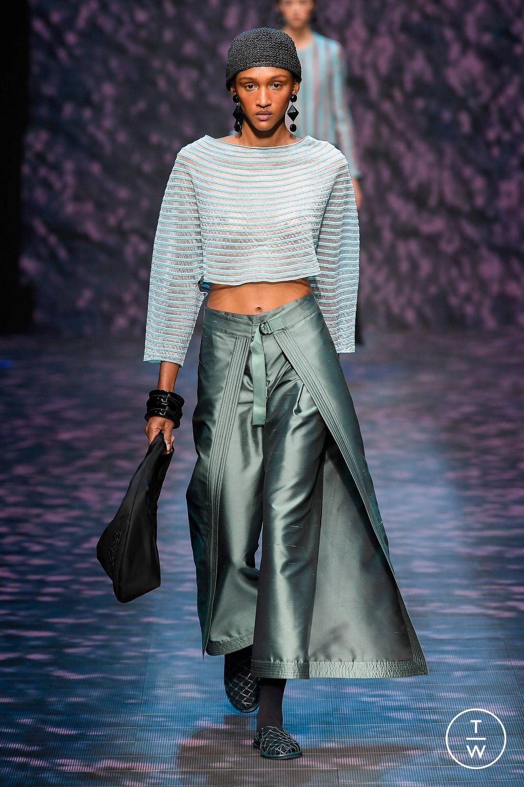 Fashion Week Milan Spring/Summer 2023 look 39 from the Emporio Armani collection womenswear