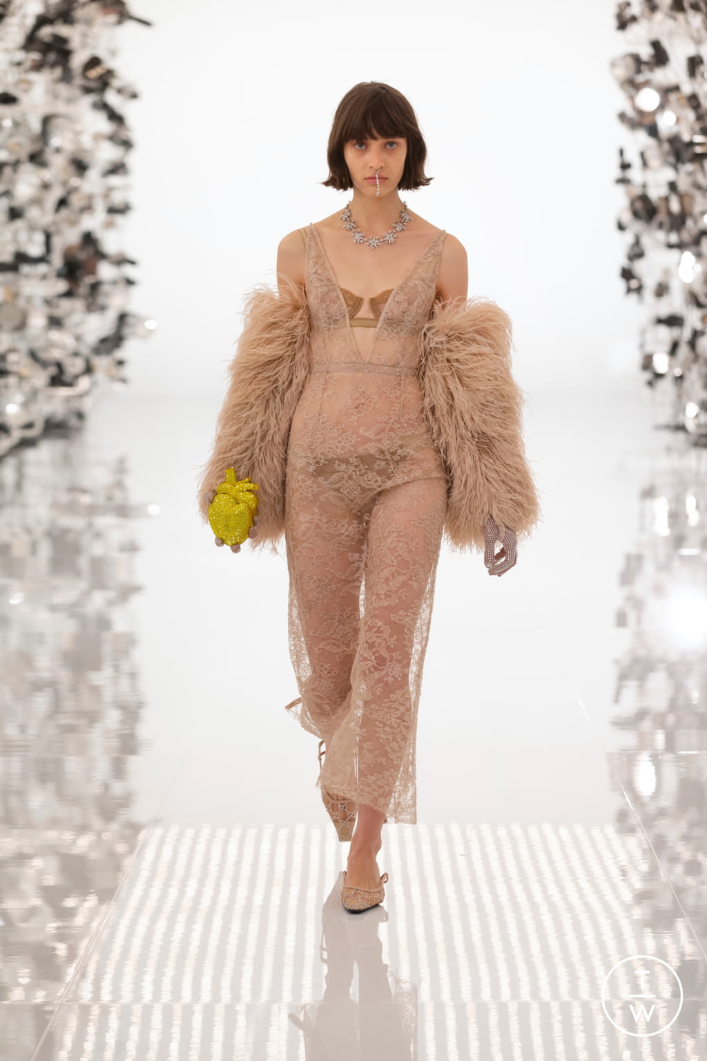 Fashion Week Milan Fall/Winter 2021 look 71 de la collection Gucci womenswear
