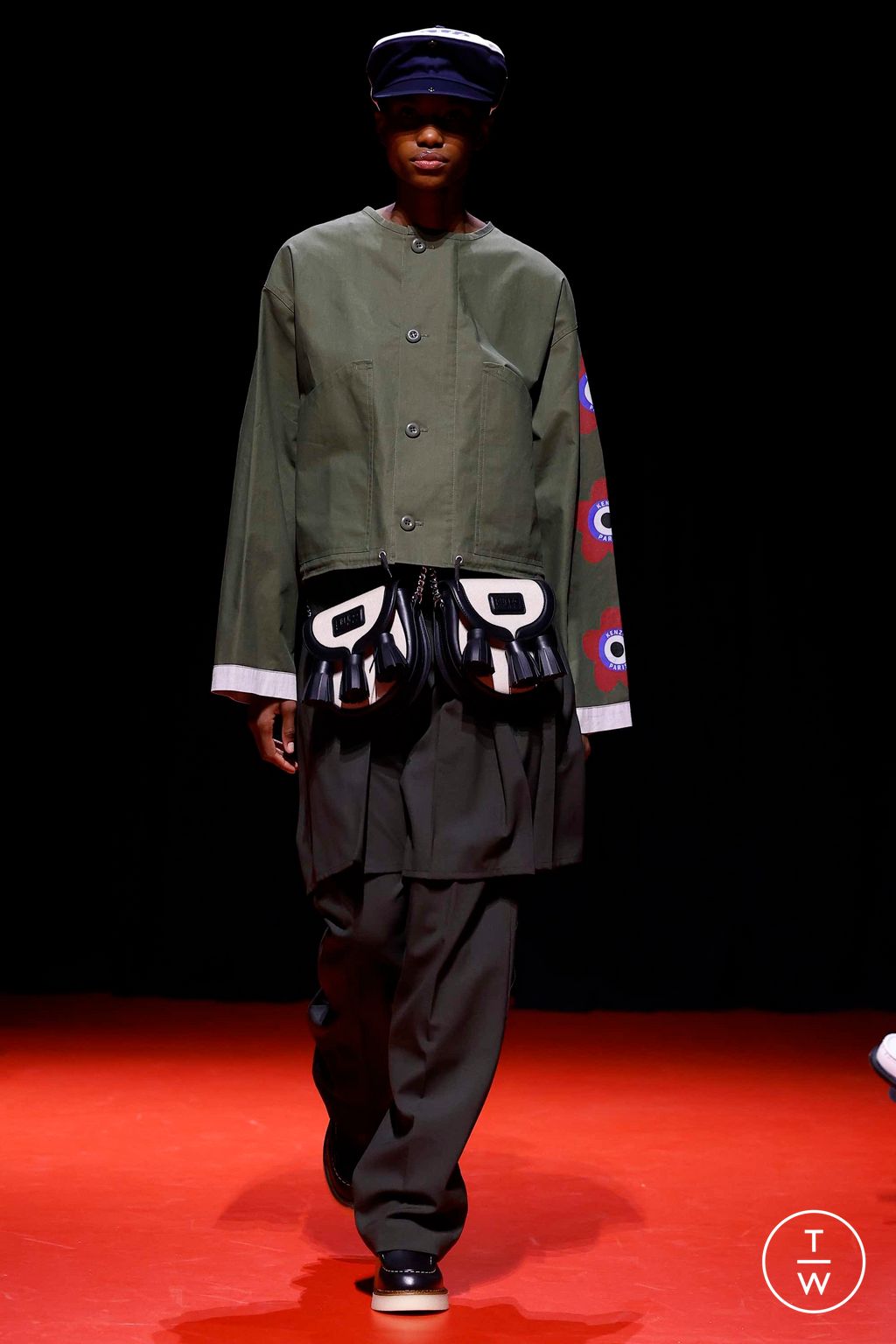 Fashion Week Paris Fall/Winter 2023 look 48 de la collection Kenzo menswear