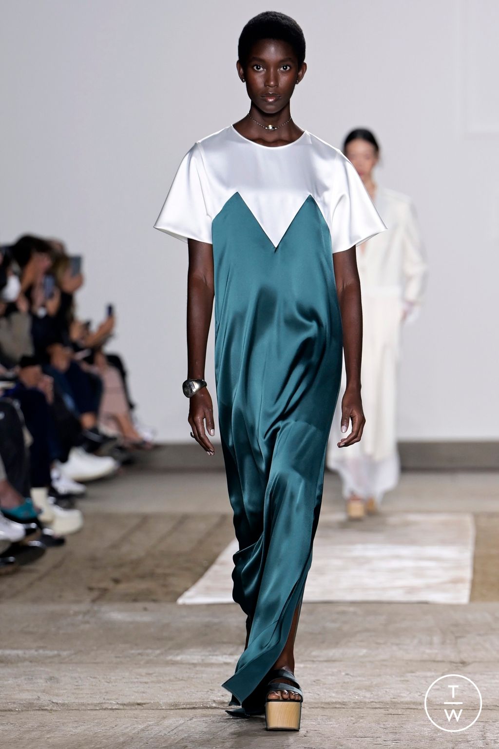 Fashion Week Milan Spring/Summer 2023 look 33 from the Ports 1961 collection 女装