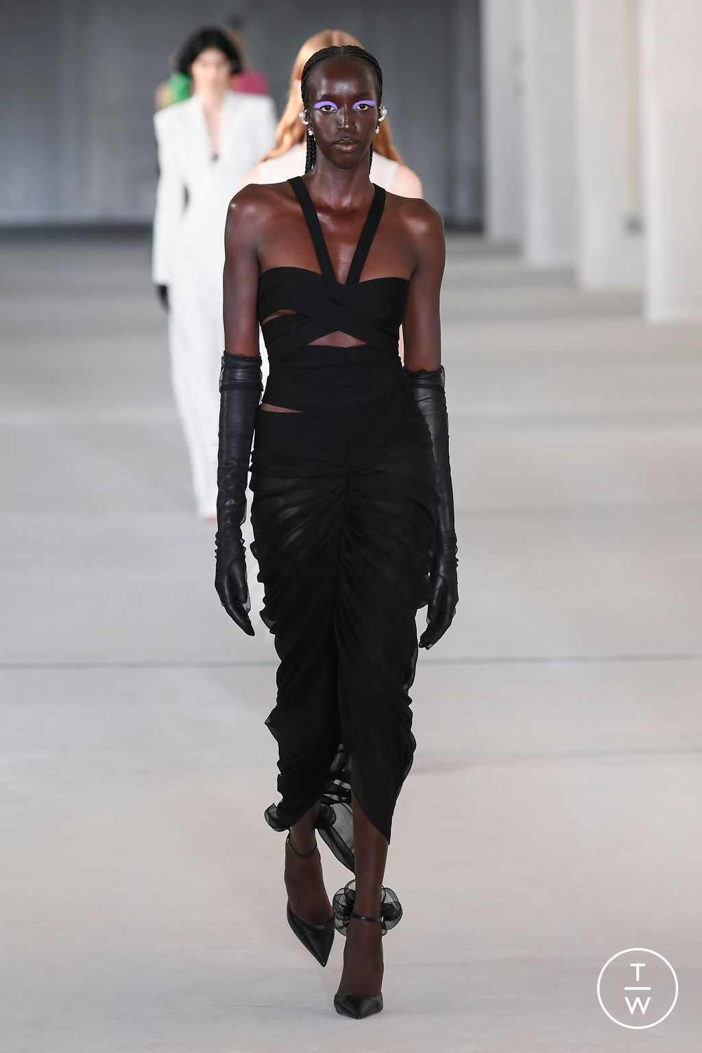 Fashion Week New York Spring/Summer 2023 look 3 from the Prabal Gurung collection 女装