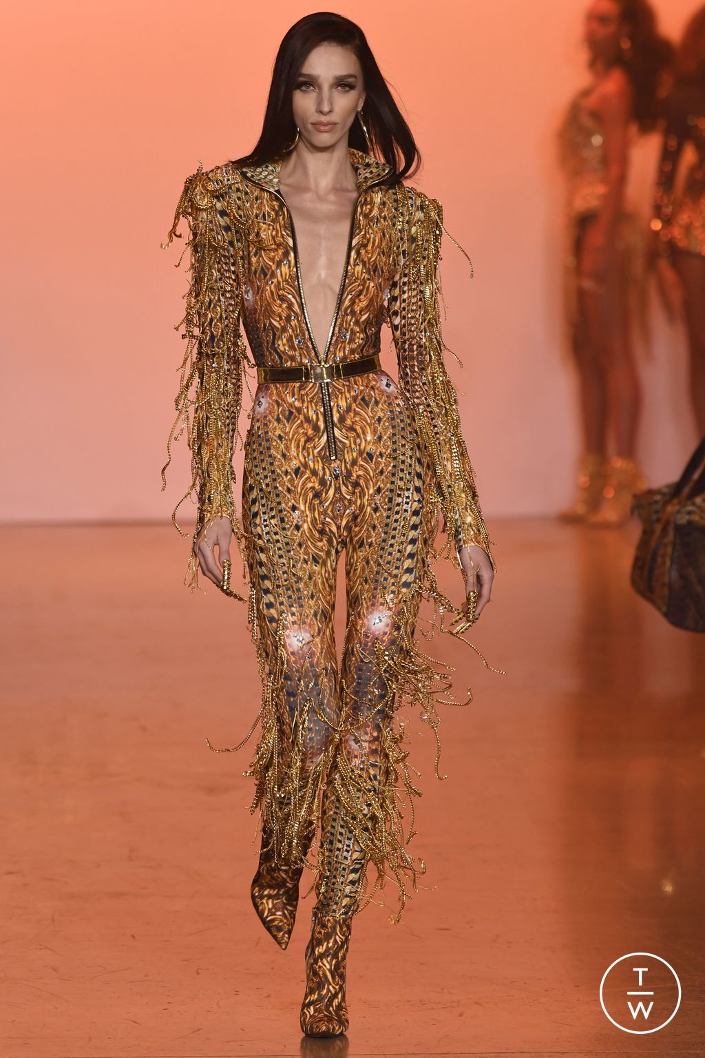 Fashion Week New York Spring/Summer 2023 look 17 from the The Blonds collection 女装