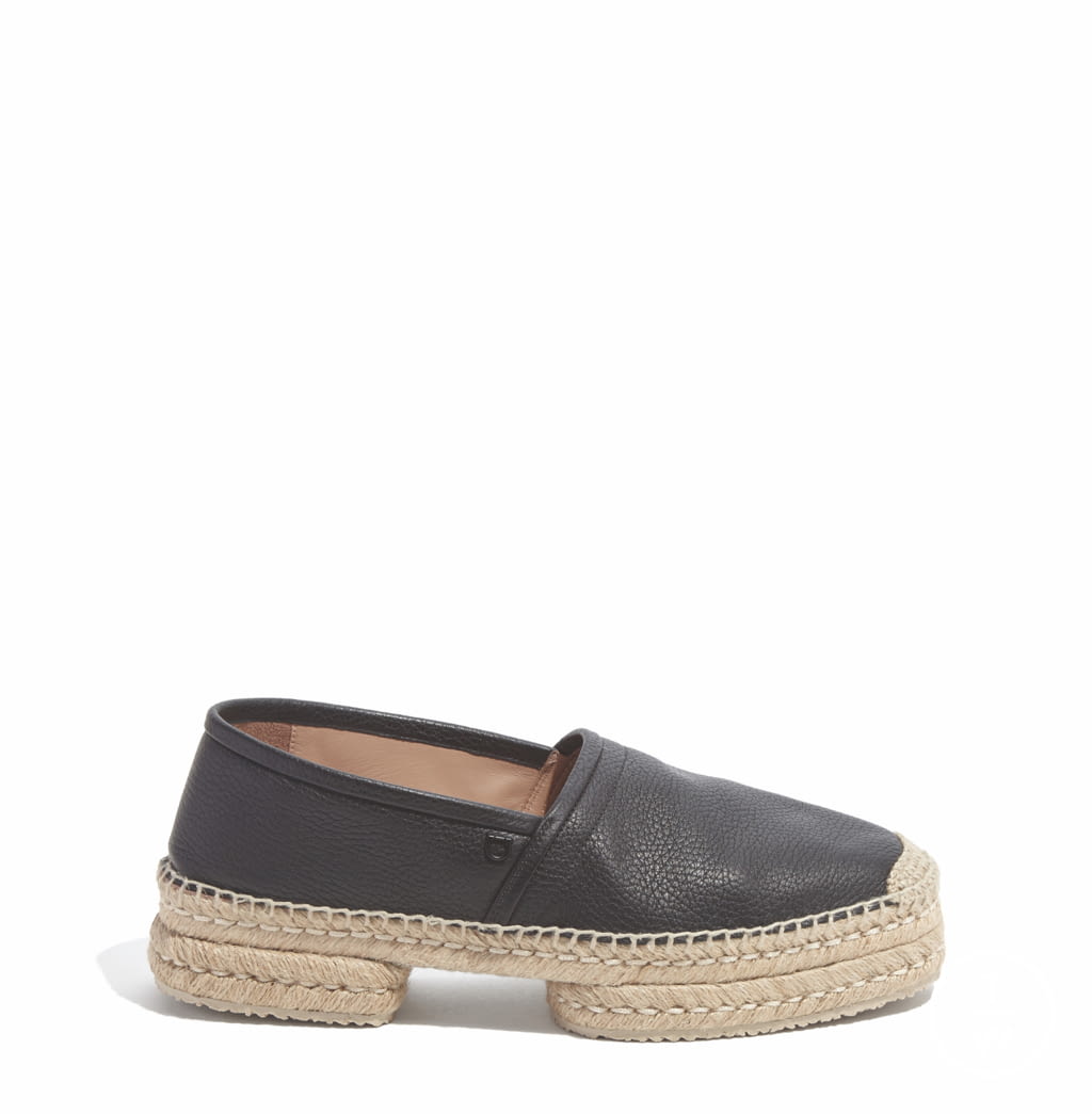 Fashion Week Milan Spring/Summer 2020 look 23 from the Ferragamo collection menswear accessories