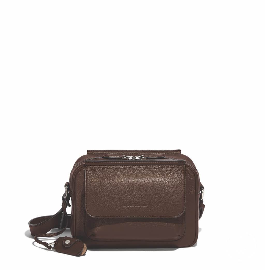 Fashion Week Milan Spring/Summer 2020 look 37 from the Ferragamo collection 男装配饰