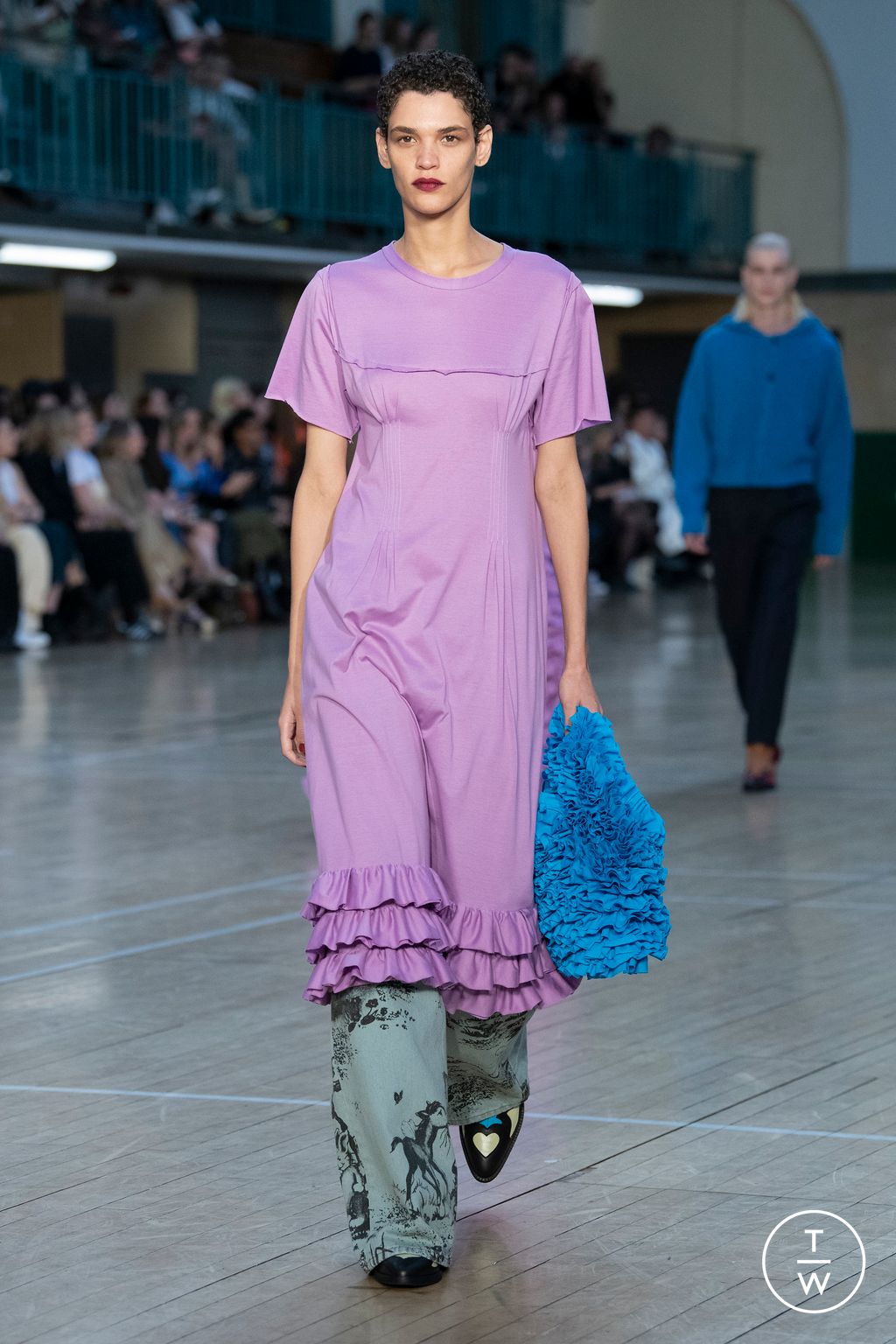 Fashion Week London Spring/Summer 2023 look 22 from the Molly Goddard collection womenswear