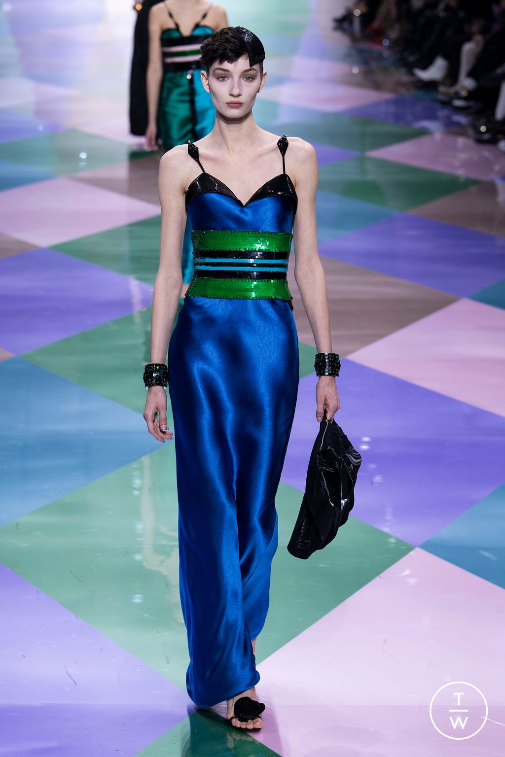 Fashion Week Paris Spring/Summer 2023 look 39 from the Giorgio Armani Privé collection 高级定制