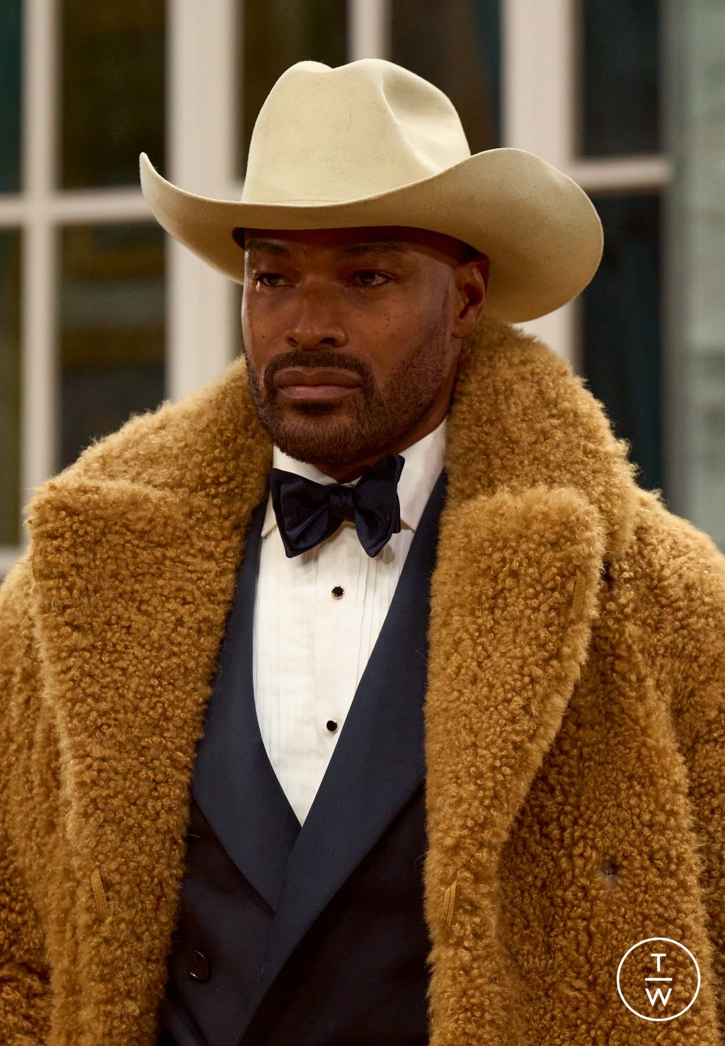 Fashion Week Milan Fall/Winter 2026 look 36 from the Ralph Lauren Purple Label collection 男装配饰