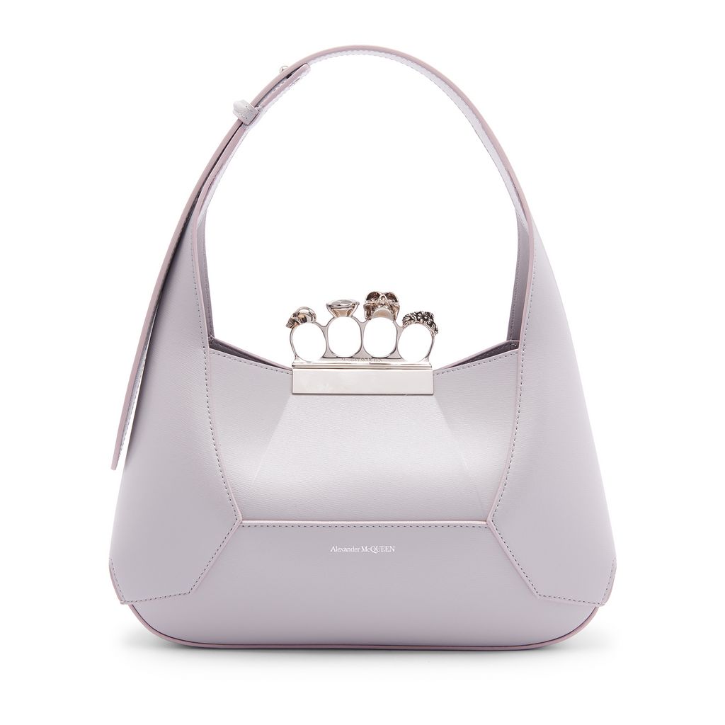 Fashion Week London Spring/Summer 2023 look 24 from the McQueen collection womenswear accessories