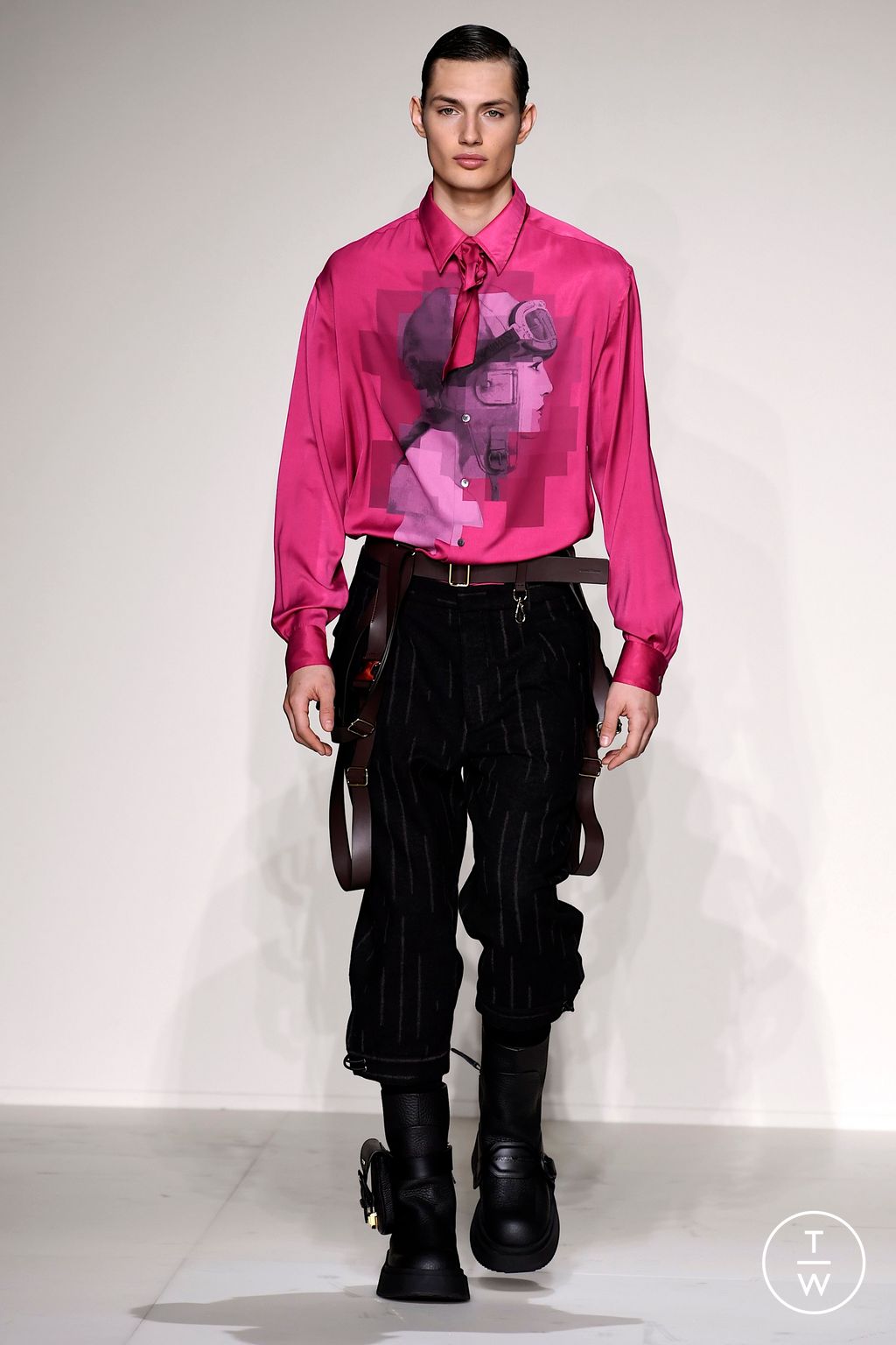 Fashion Week Milan Fall/Winter 2023 look 62 de la collection Emporio Armani menswear