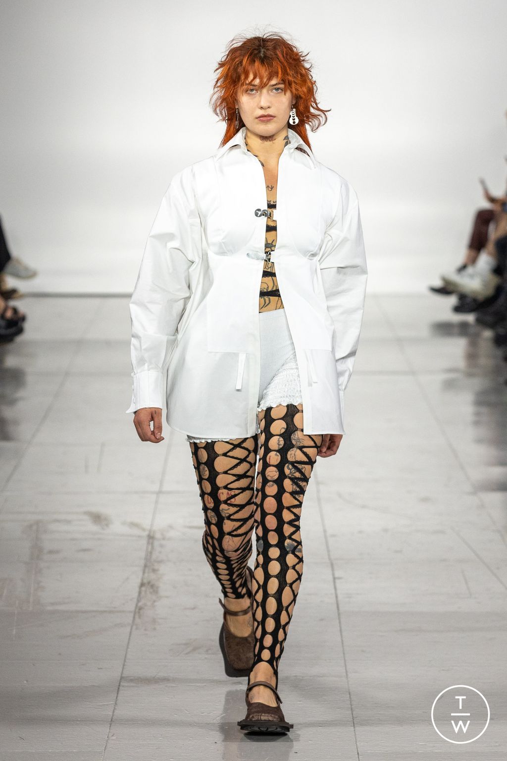 Fashion Week London Spring/Summer 2023 look 7 de la collection Sinéad O'Dwyer womenswear