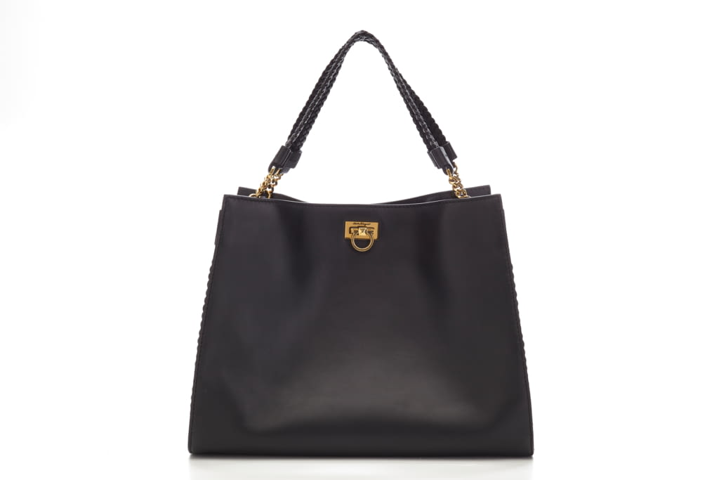 Fashion Week Milan Fall/Winter 2020 look 23 from the Ferragamo collection womenswear accessories