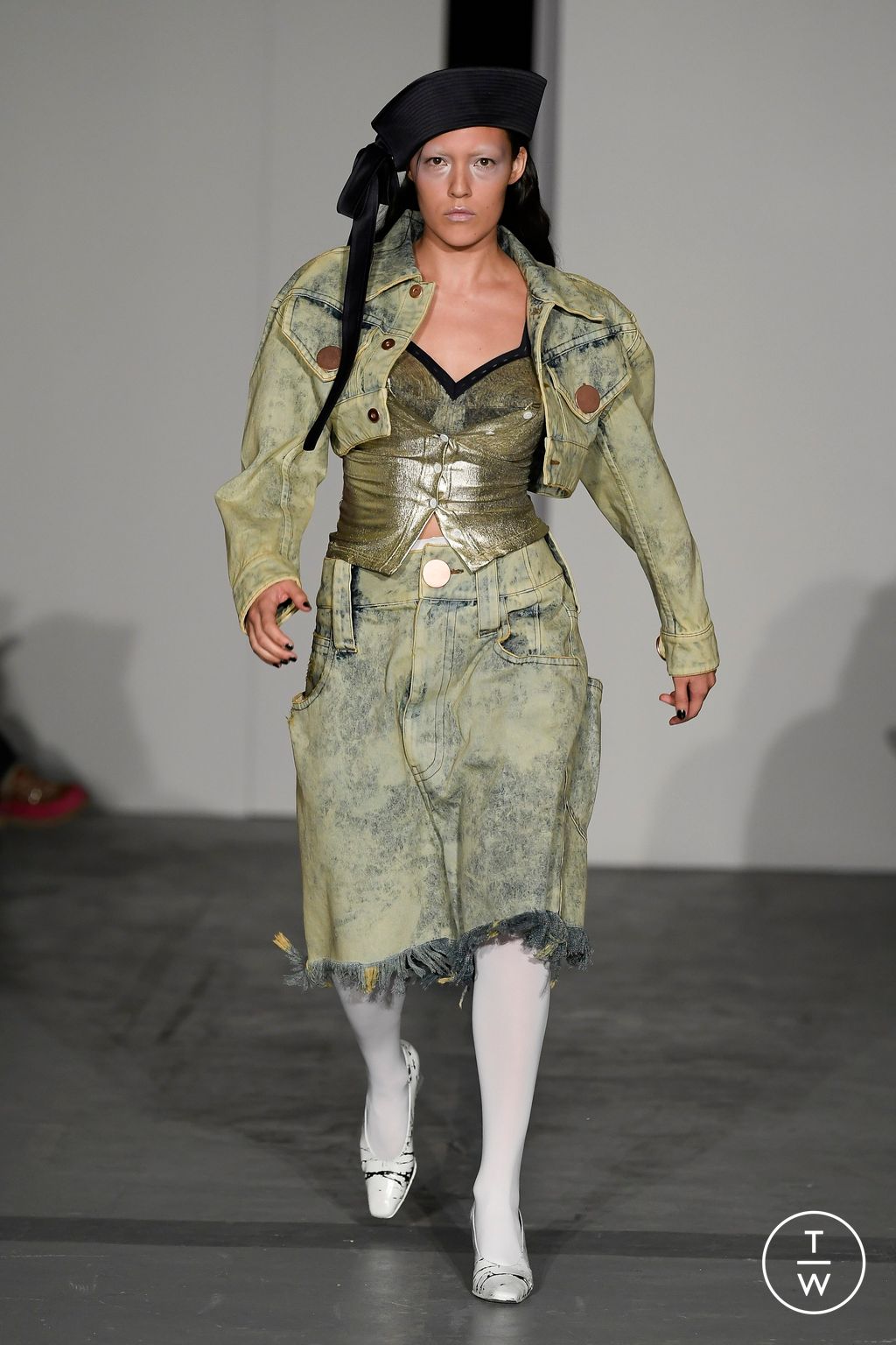 Fashion Week Paris Spring/Summer 2023 look 1 from the Vaquera collection womenswear
