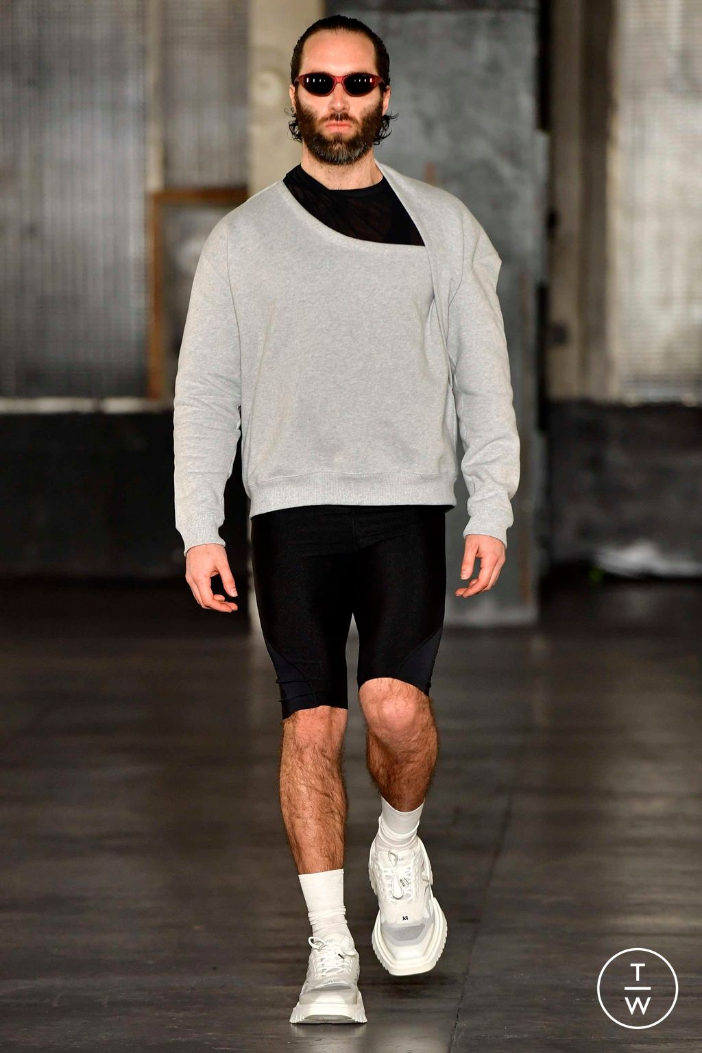 Fashion Week Paris Fall/Winter 2023 look 7 from the Louis Gabriel Nouchi collection 男装