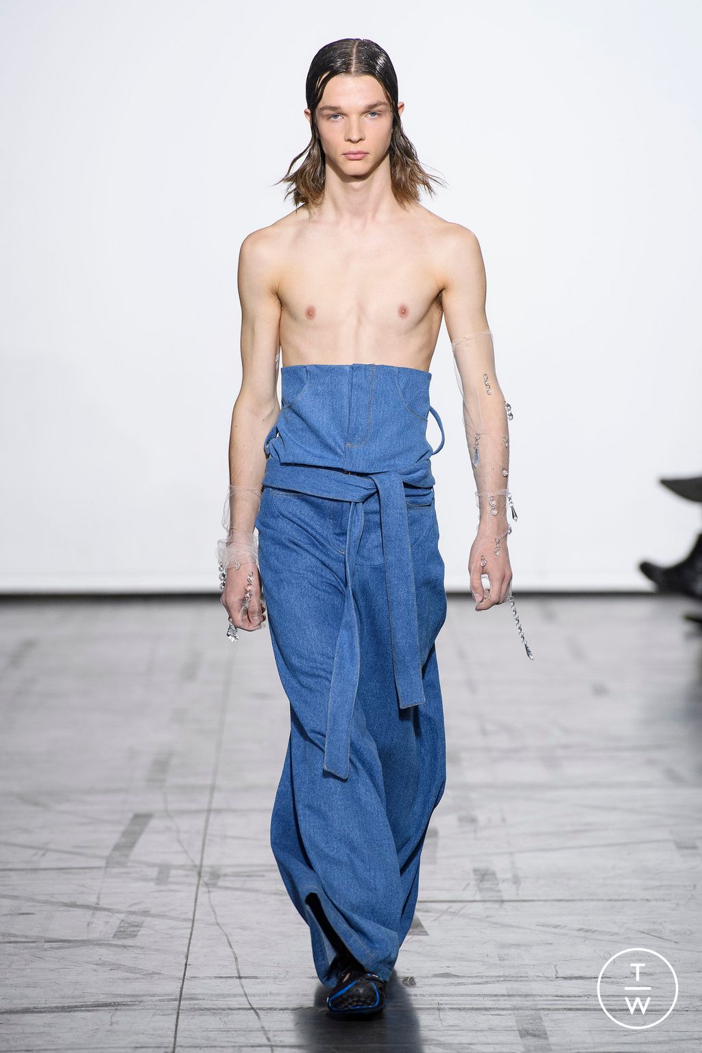 Fashion Week Paris Spring/Summer 2023 look 10 from the Maitrepierre collection 女装