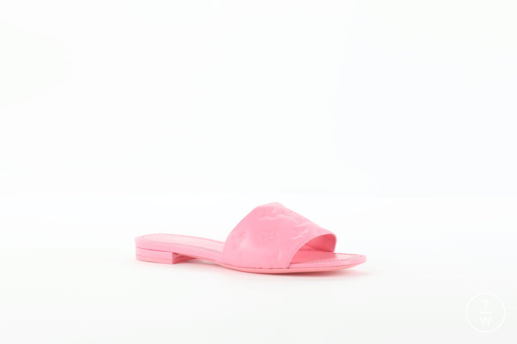 Fashion Week Paris Spring/Summer 2021 look 74 from the Louis Vuitton collection womenswear accessories