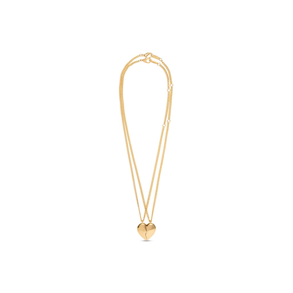 Fashion Week Paris Spring/Summer 2023 look 84 from the Balenciaga collection womenswear accessories