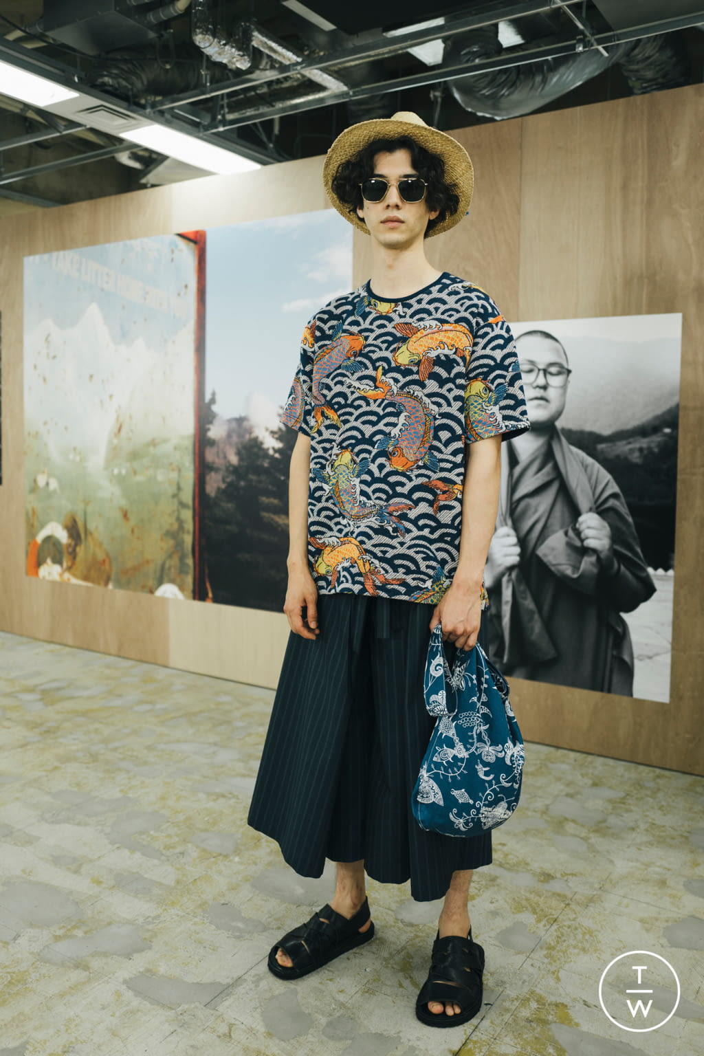 Fashion Week Paris Spring/Summer 2022 look 7 from the Junya Watanabe Man collection 男装