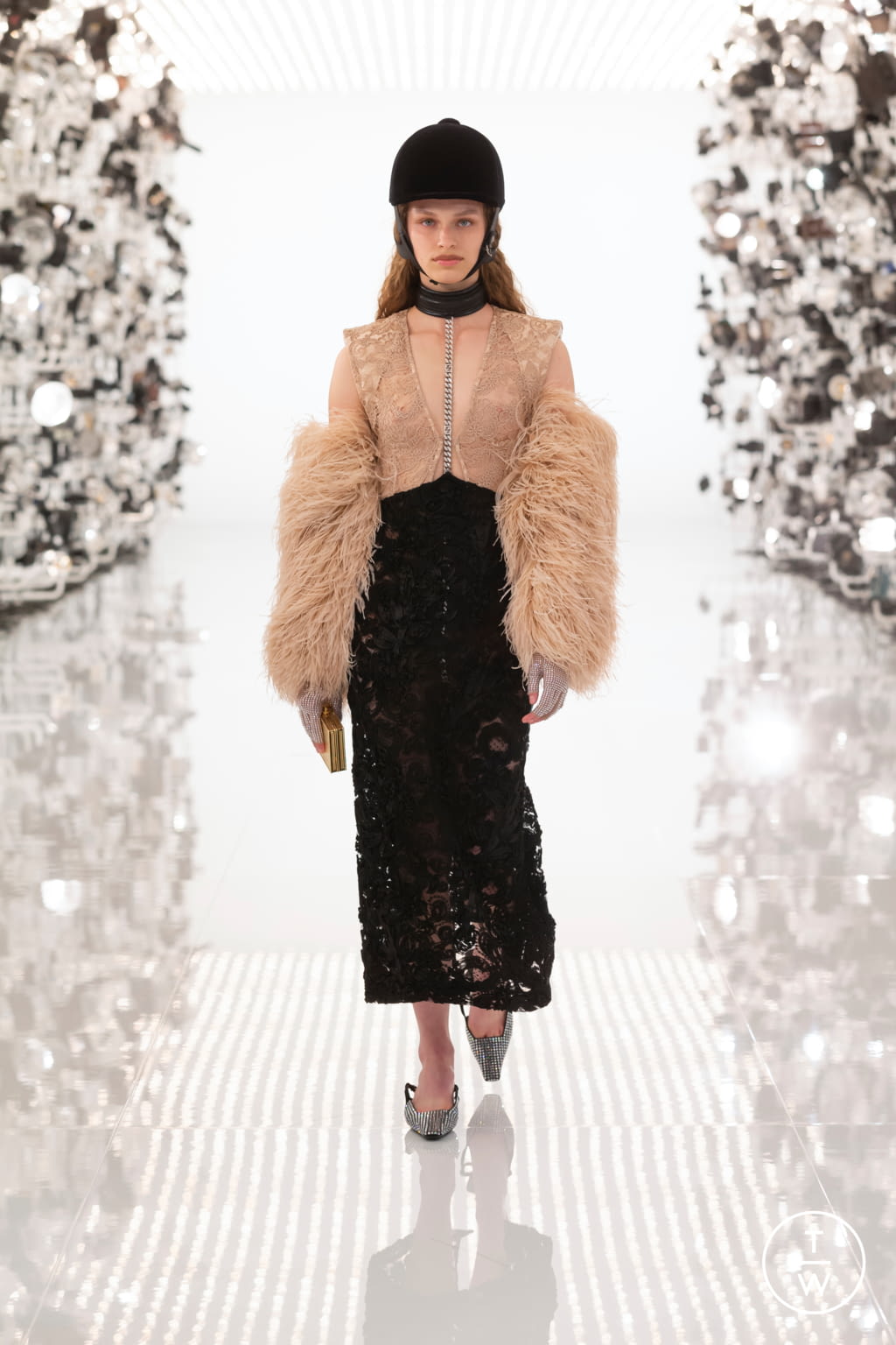 Fashion Week Milan Fall/Winter 2021 look 75 de la collection Gucci womenswear