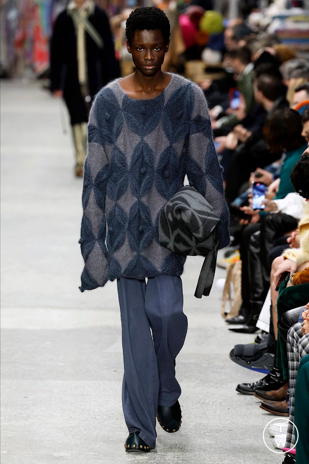 Fashion Week Milan Fall/Winter 2023 look 4 de la collection Etro menswear