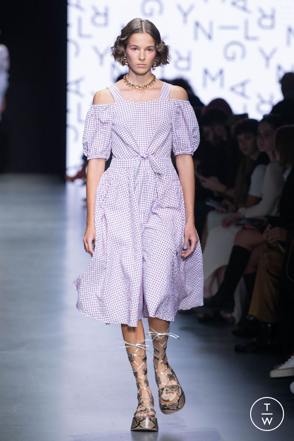 Fashion Week Milan Spring/Summer 2023 look 19 de la collection Maryling womenswear