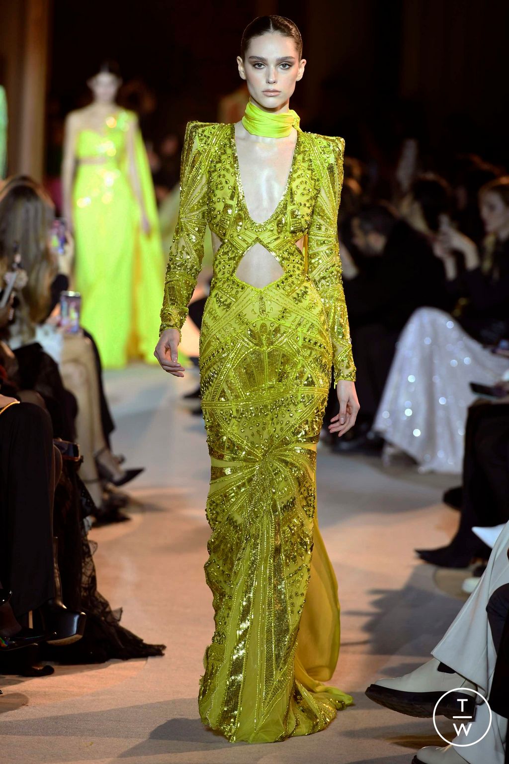 Fashion Week Paris Spring/Summer 2023 look 24 from the Zuhair Murad collection 高级定制