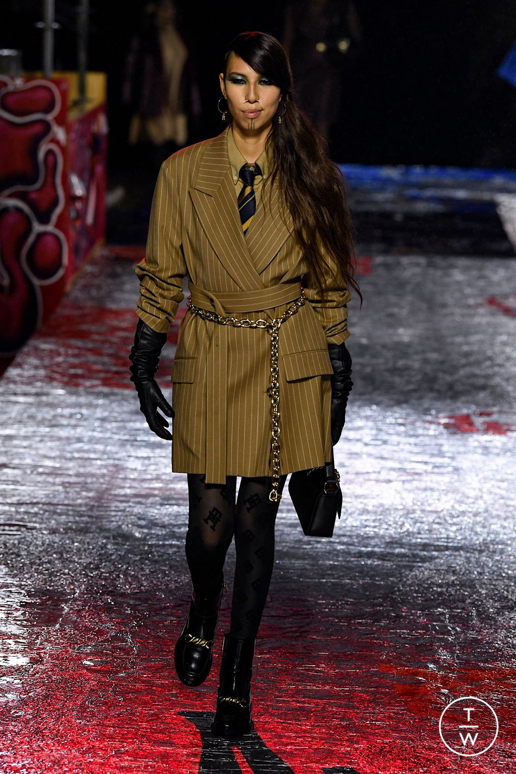 Fashion Week New York Fall/Winter 2022 look 45 de la collection Tommy Hilfiger womenswear