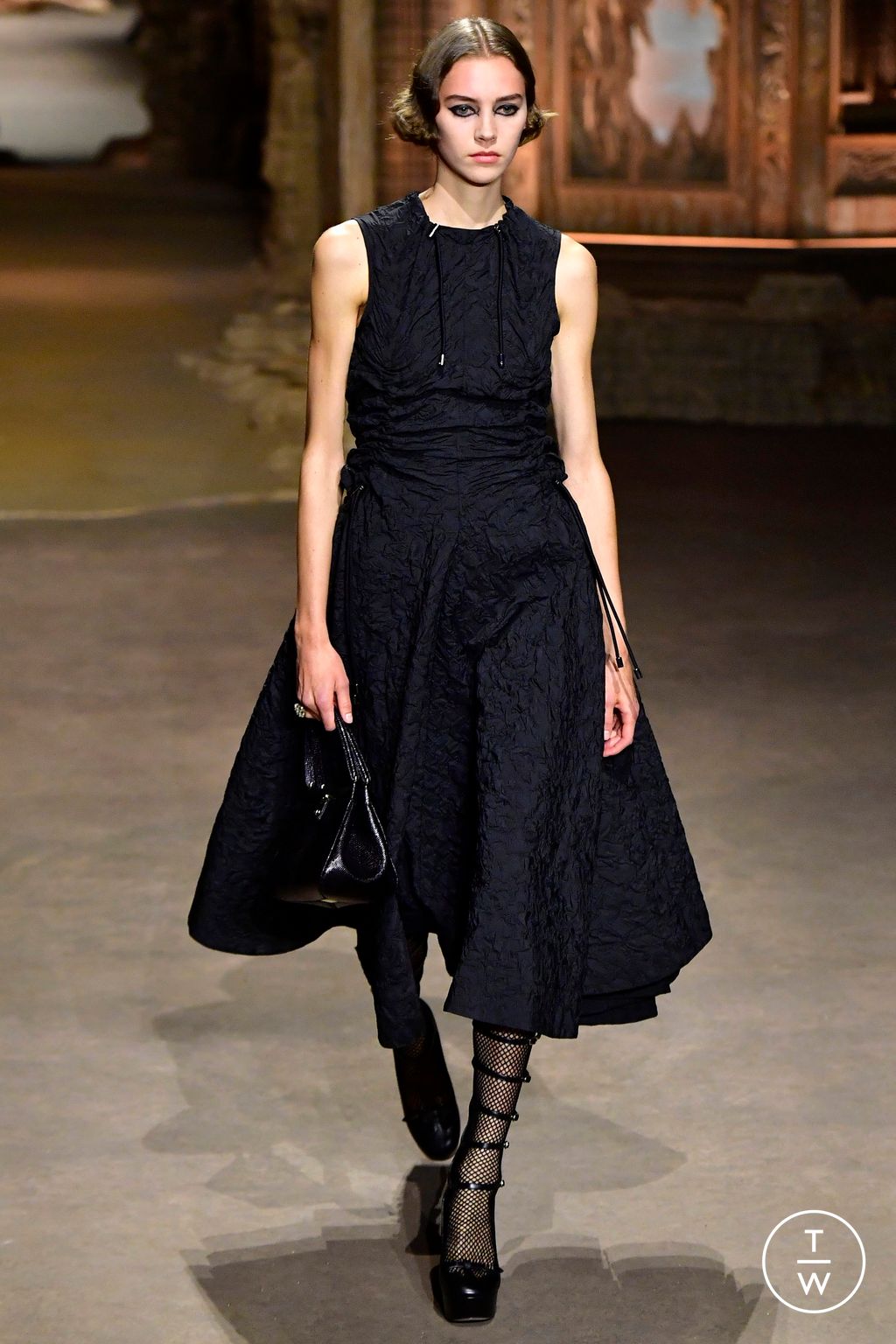 Fashion Week Paris Spring/Summer 2023 look 3 de la collection Christian Dior womenswear