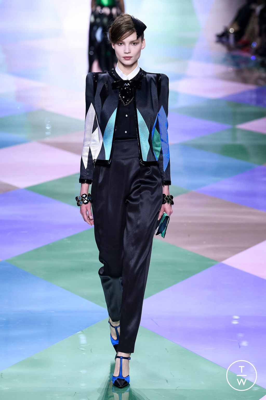 Fashion Week Paris Spring/Summer 2023 look 47 from the Giorgio Armani Privé collection couture