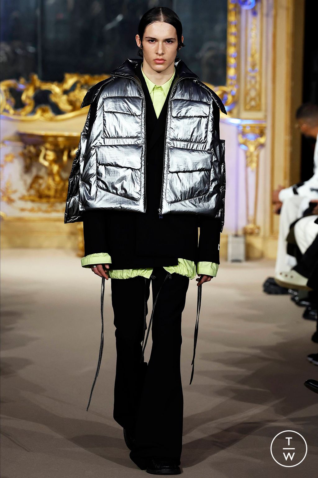 Fashion Week Milan Fall/Winter 2023 look 31 from the Dhruv-Kapoor collection 男装