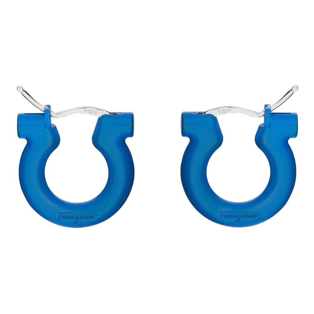 Fashion Week Milan Fall/Winter 2021 look 44 from the Ferragamo collection 女装配饰