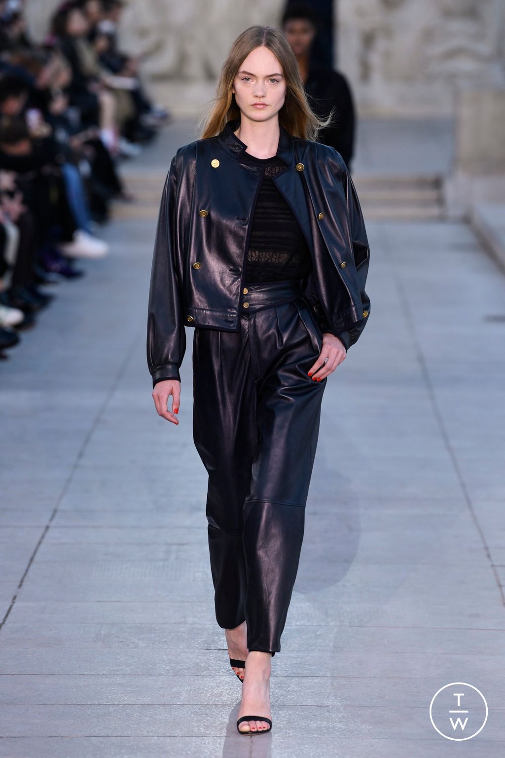 Fashion Week Paris Spring/Summer 2023 look 32 from the Akris collection womenswear