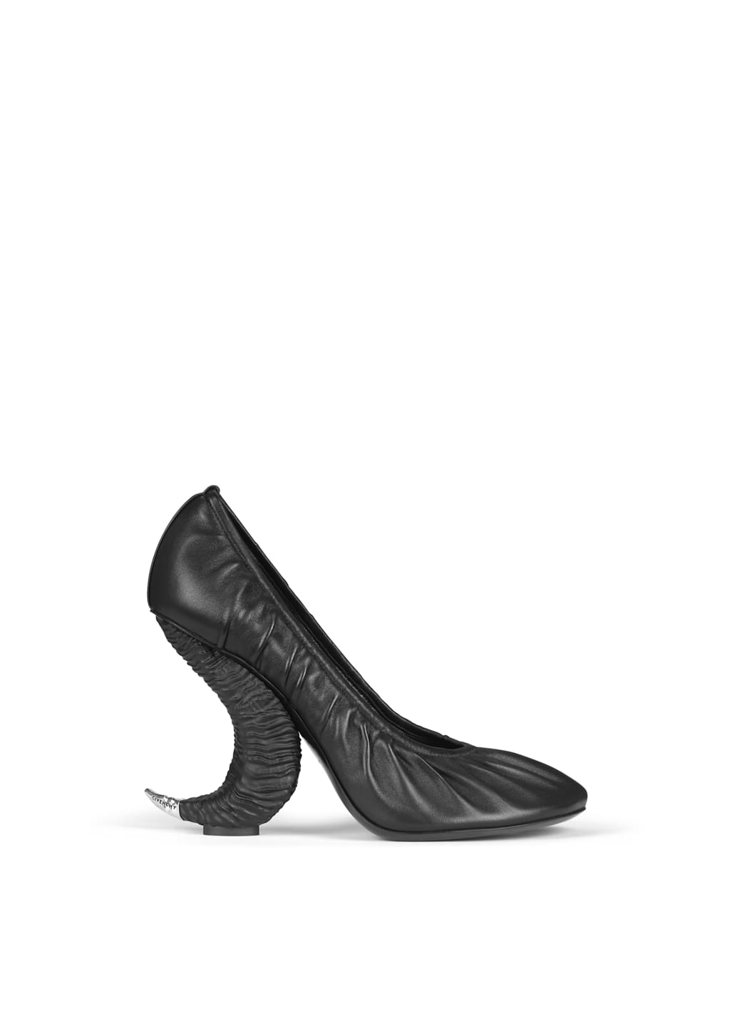 Fashion Week Paris Spring/Summer 2021 look 71 from the Givenchy collection womenswear accessories