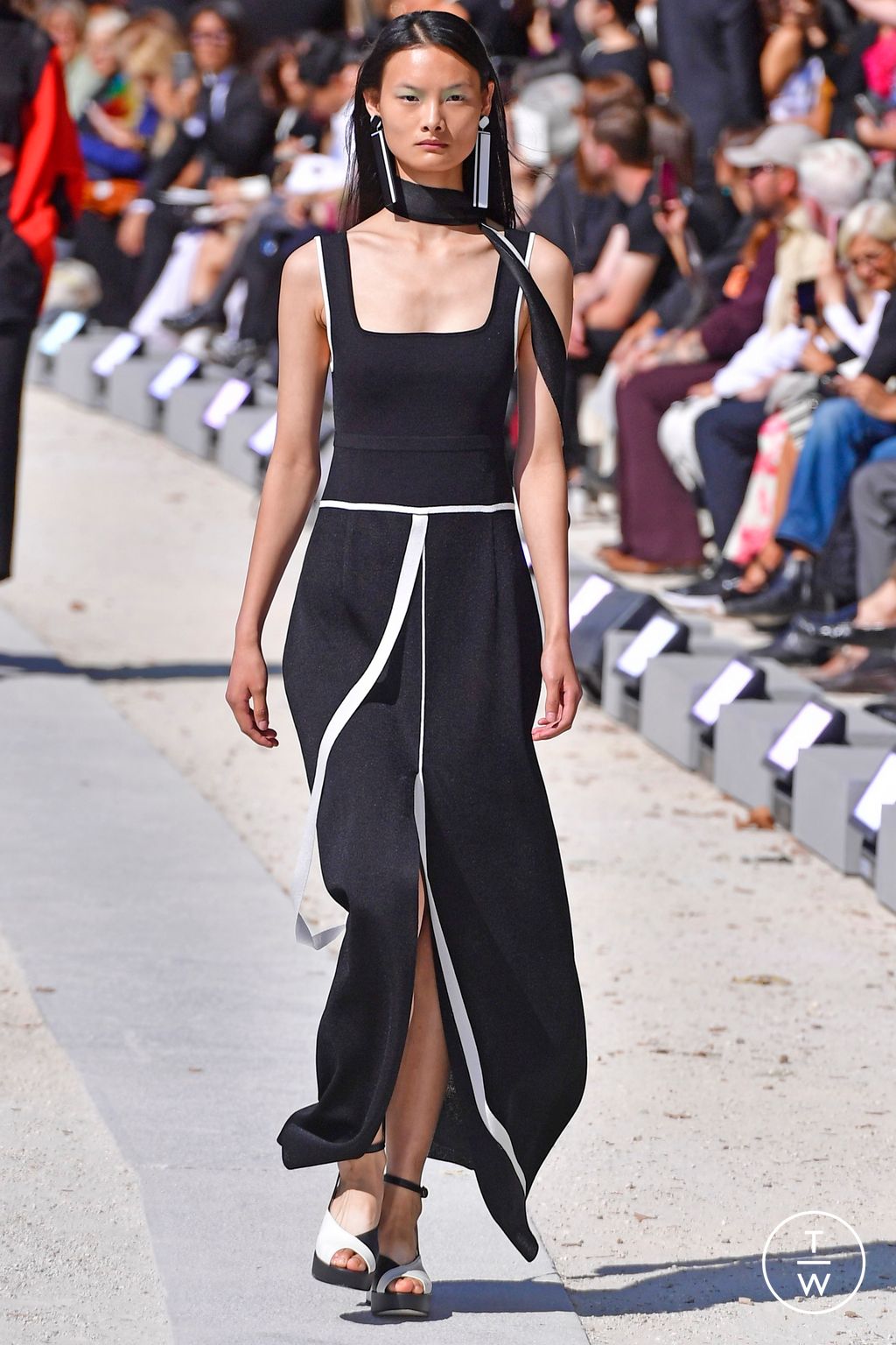 Fashion Week Milan Spring/Summer 2023 look 32 from the Anteprima collection 女装