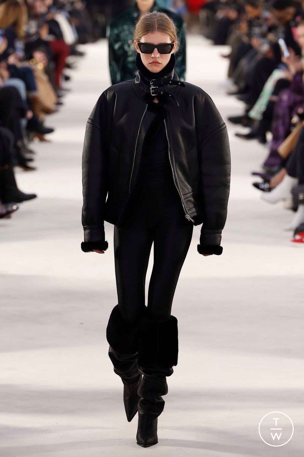Fashion Week Paris Spring/Summer 2023 look 9 from the Alexandre Vauthier collection 高级定制